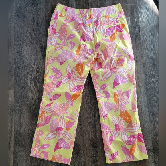 Lilly Pulitzer Capri Pants - Picture 3 of 3